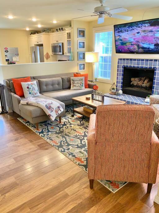 The Comforts' Inn: Mountain Escape Mountainaire Luaran gambar