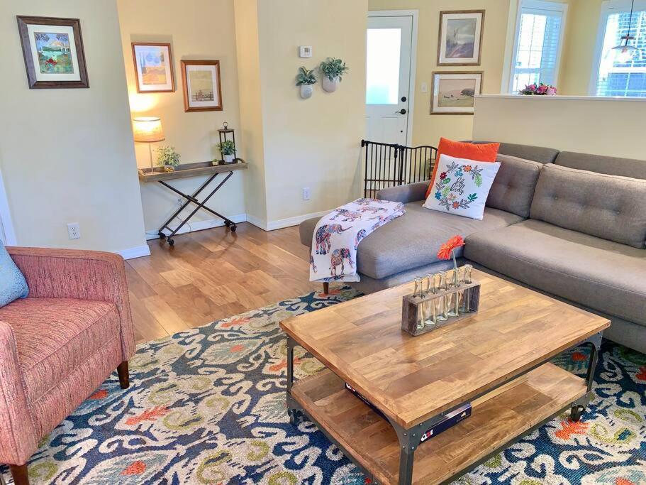 The Comforts' Inn: Mountain Escape Mountainaire Luaran gambar